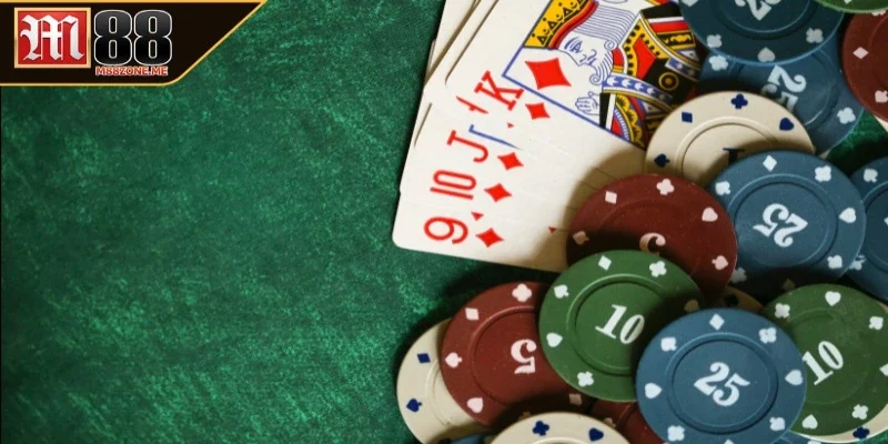 Việc phân tích bộ bài của mình và đối thủ là rất quan trọng